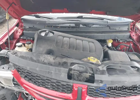 2015 Dodge Journey R/T z USA, uszkodzony, nr VIN 3C4PDDEGXFT579042